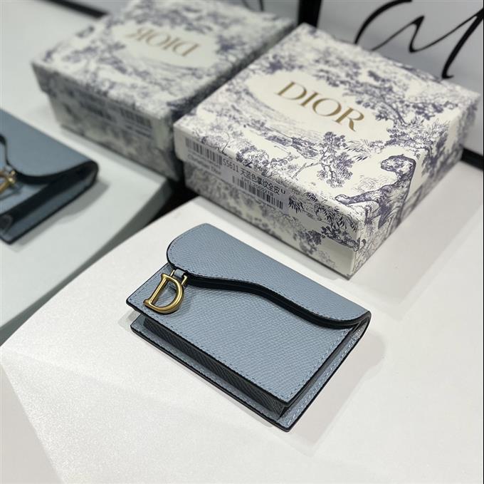 2025228Y 180P182140738